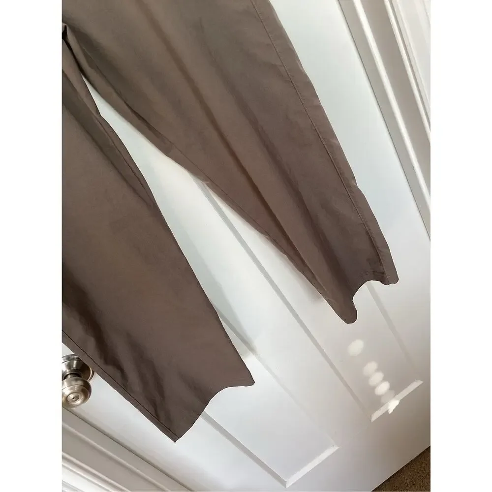 Lululemon women's brown chinos with‎ stretch size 30